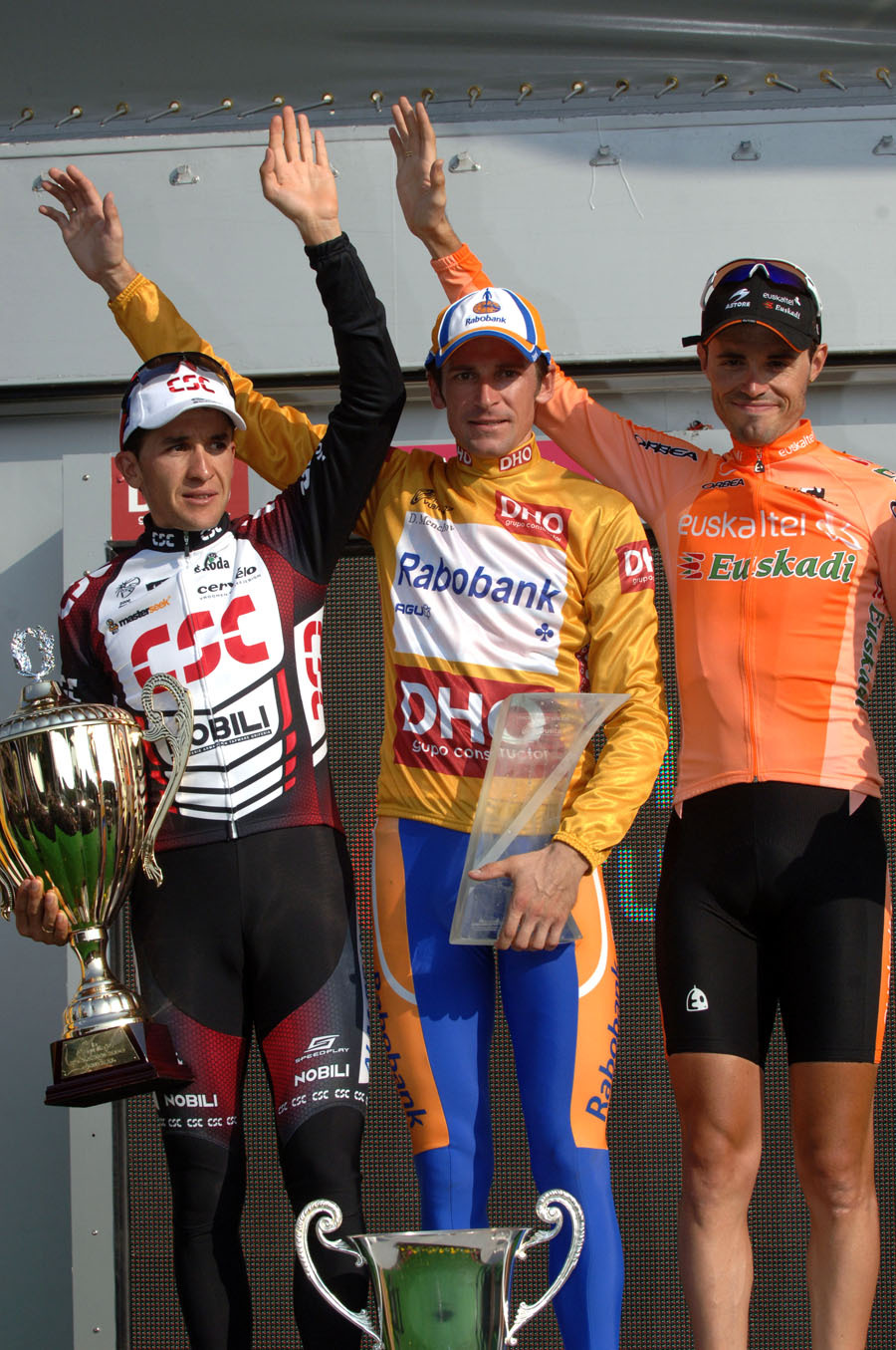 Tour of Spain 2007 final podium Denis Menchov Tour of Spain 2007 final podium Denis Menchov