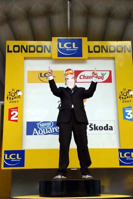 Fake Wiggins on podium Fake Wiggins on podium