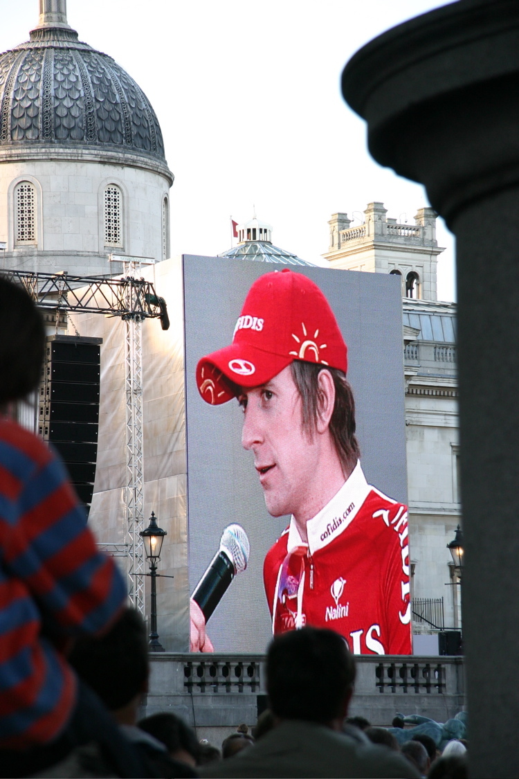 Bradley Wiggins Tour de France 2007 presentation Trafalgar Square Bradley Wiggins Tour de France 2007 presentation Trafalgar Square