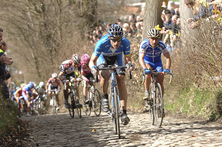 Hincapie on Koppenberg Hincapie on Koppenberg