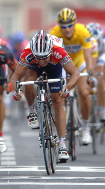Robbie McEwen stg 4 close-up Robbie McEwen wins stage 4 2006