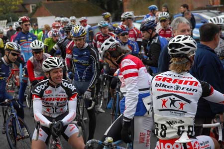 Perfs Pedal Race 2007 start line