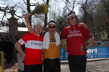 Fans on the Muur