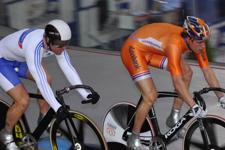 Craig MacLean (GB) and Theo Bos (Holland), sprint