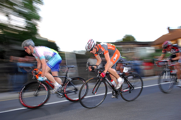 Circuit Race action