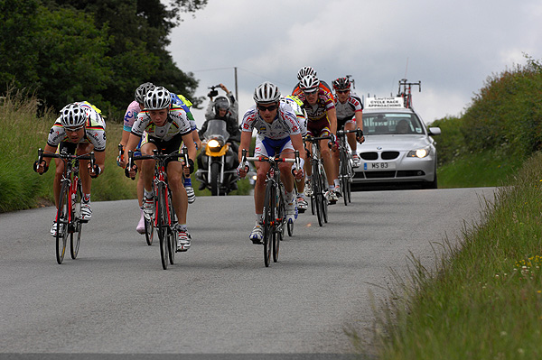 Chris Newton's group chase break