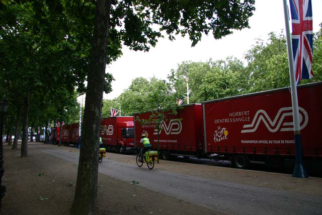 Norbert Dentressangle trucks unload