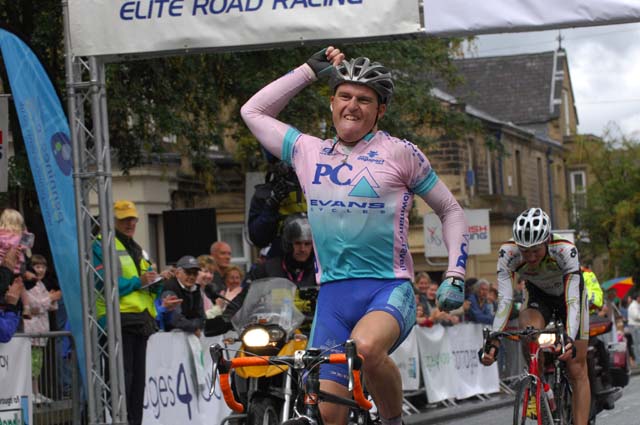 Gordon McCauley wins