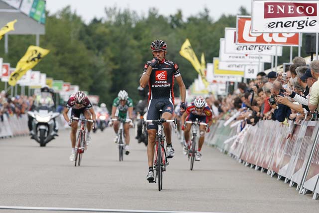Pablo Lastras wins the stage