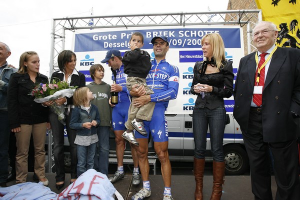 Peter Van Petegem with family