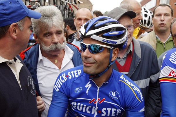 Peter Van Petegem with fans