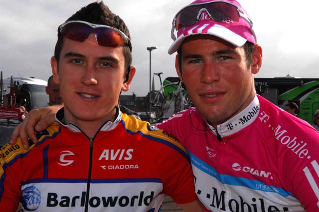 Geraint Thomas (l) and Mark Cavendish