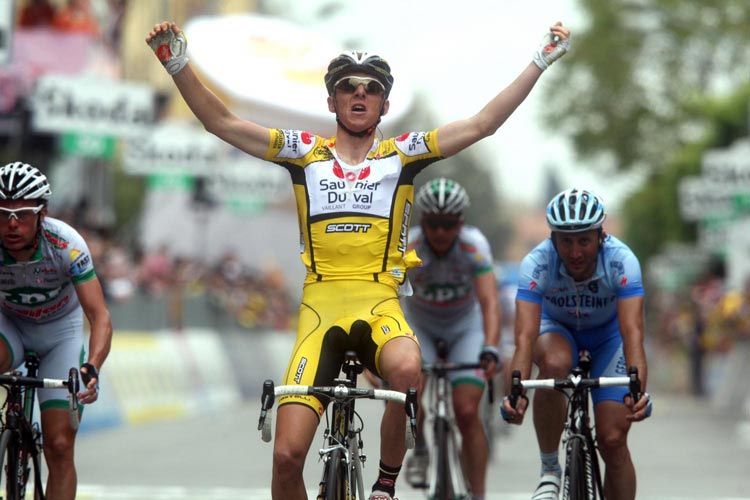 Riccardo Ricco wins stage two Riccardo Ricco wins stage two