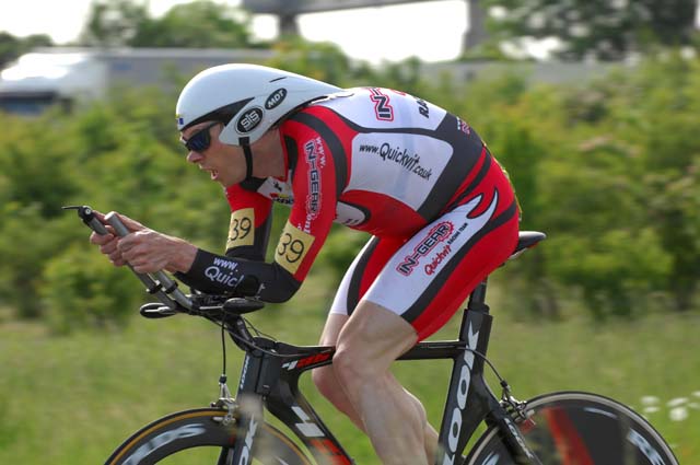 Michael Hutchinson (winner) Michael Hutchinson (winner)