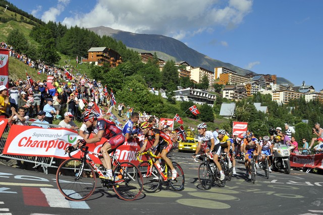 Yellow jersey group, Alpe d'Huez Yellow jersey group, Alpe d'Huez