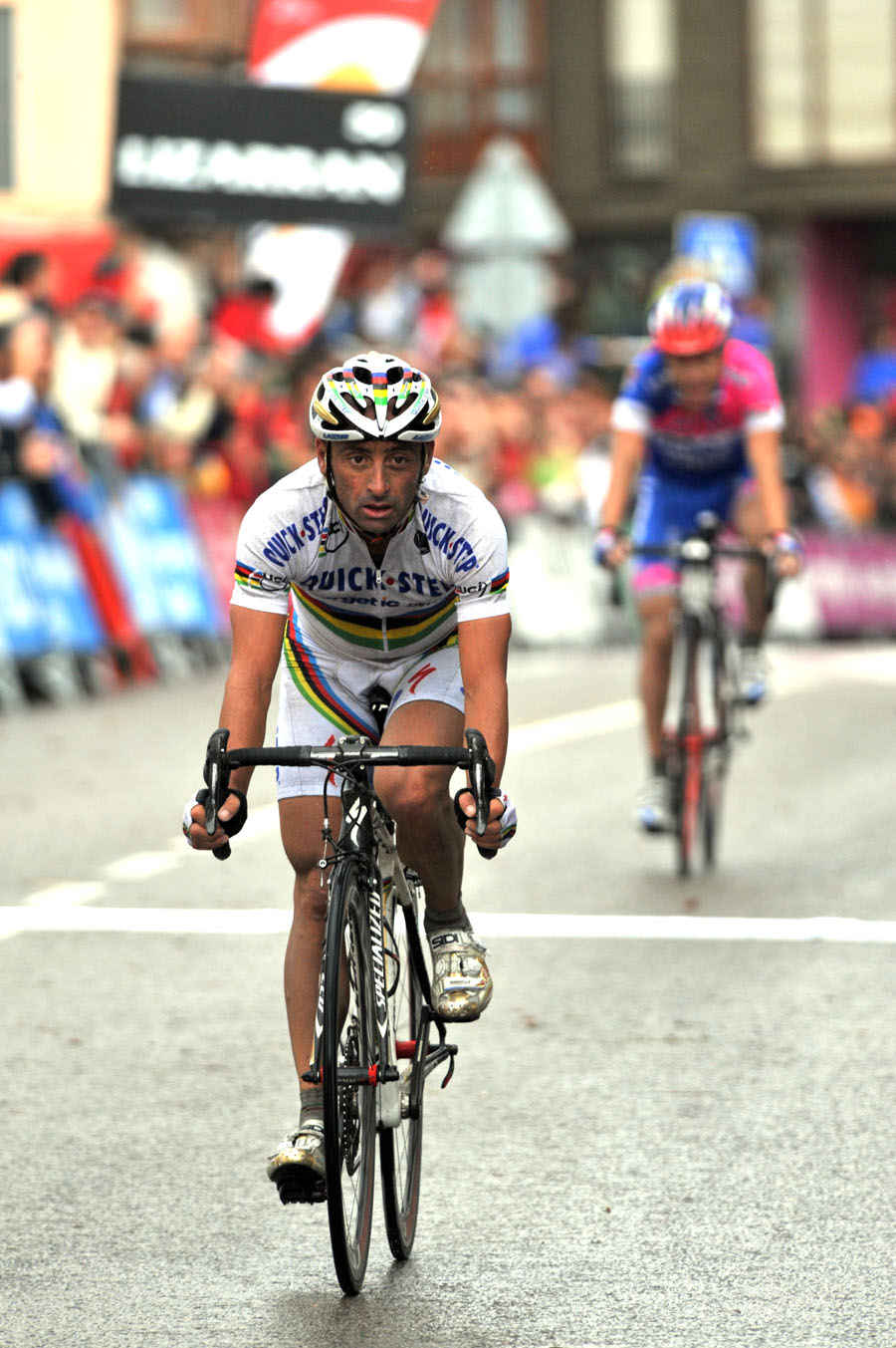 Paolo Bettini wins Paolo Bettini wins
