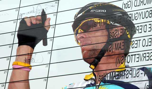 Lance Armstrong signs on Lance Armstrong signs on