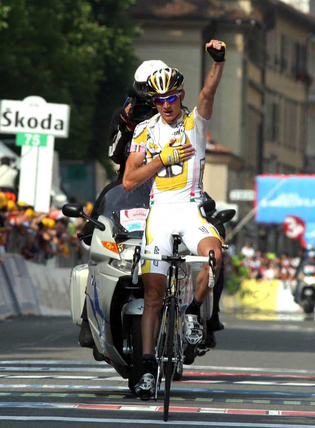 Kanstantsin Siutsou wins the stage Kanstantsin Siutsou wins the stage