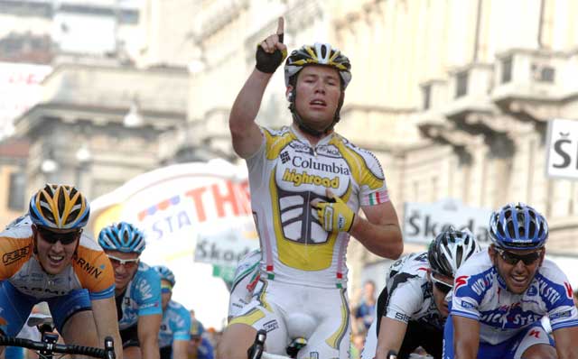 Mark Cavendish wins Mark Cavendish wins