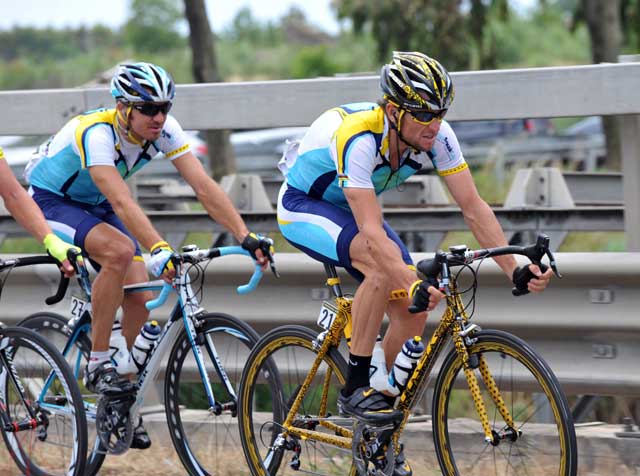 Lance Armstrong and Yaroslav Popovych Lance Armstrong and Yaroslav Popovych