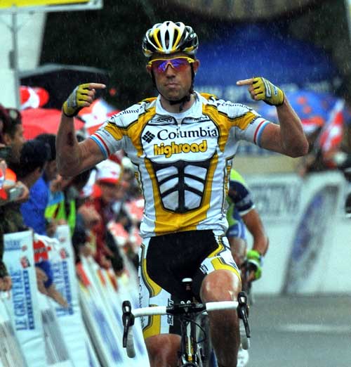 KIRCHEN-WINS2.jpg Kim Kirchen wins Tour of Switzerland 2009 stage 7