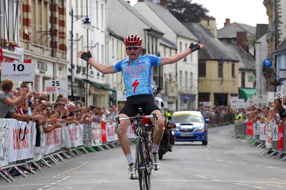 George Atkins wins the junior national championship road race 2009 george atkins, national champs, 2009, webster cycles