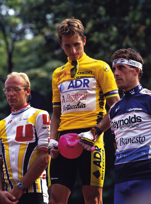 LeMond can still hardly believe he has won the Tour