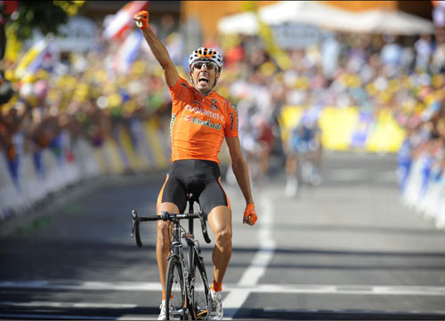 ASTARLOZA-WINS.jpg Mikel Astarloza, Tour de France 2009, stage 16