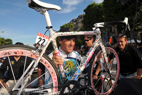 Lance Armstrong butterfly bike, Tour de France 2009, stage 21