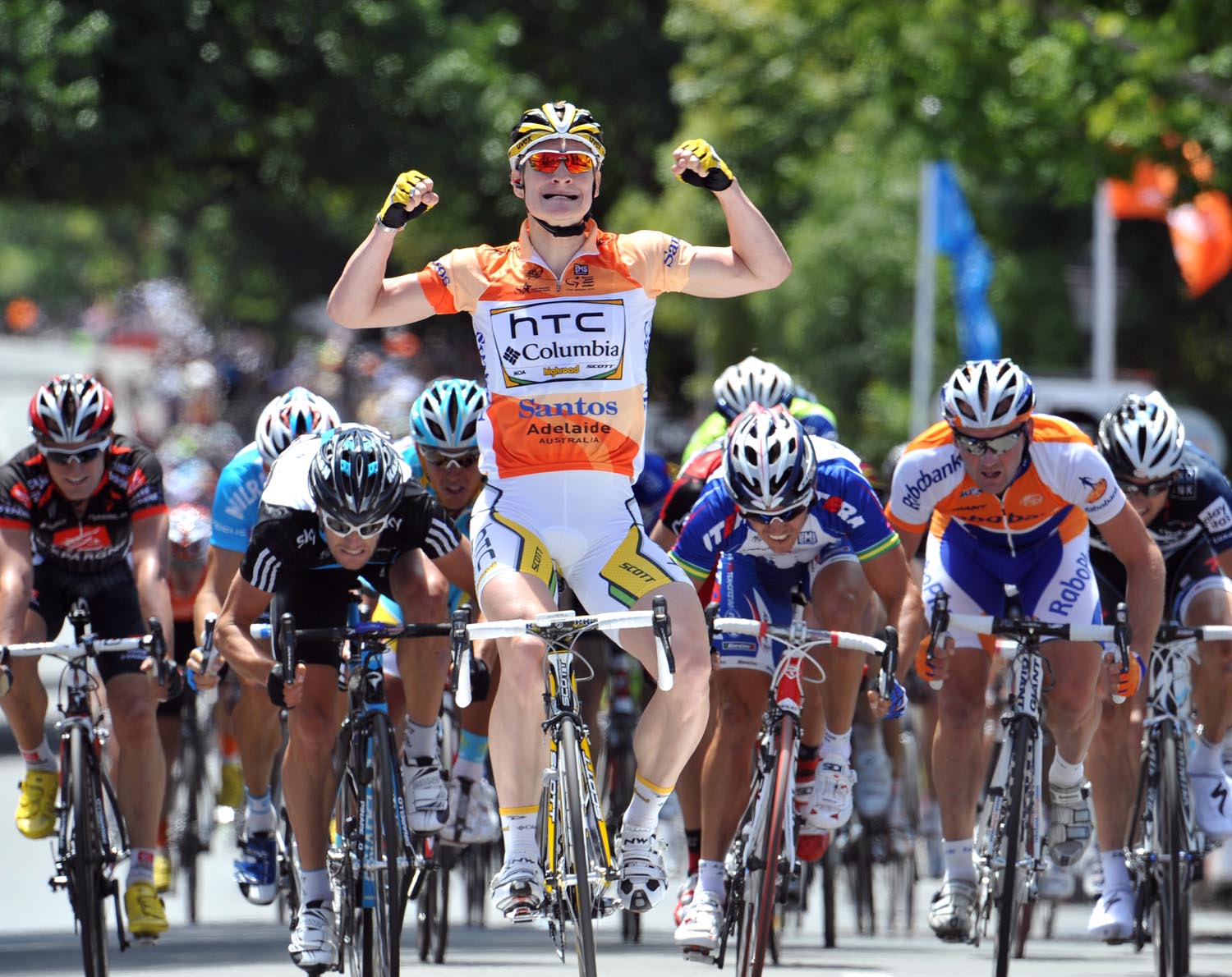 2010 tour down under, tdu, santos, andre greipel, lance armstrong, greg henderson, htc columbia, team sky, radioshack