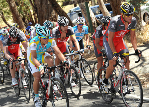 Lance Armstrong chases, Tour Down Under 2010, stage three