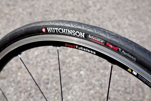 Hutchinson-intensive-tubeless