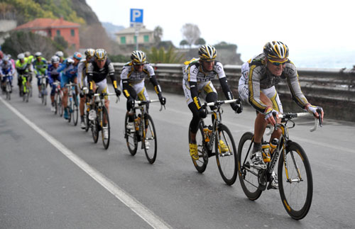 HTC-Columbia chase, Milan-San Remo 2010