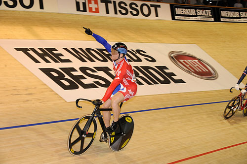 Chris Hoy wins the Keirin, Track Cycling World Championships 2010 Chris Hoy wins the Keirin, Track Cycling World Championships 2010