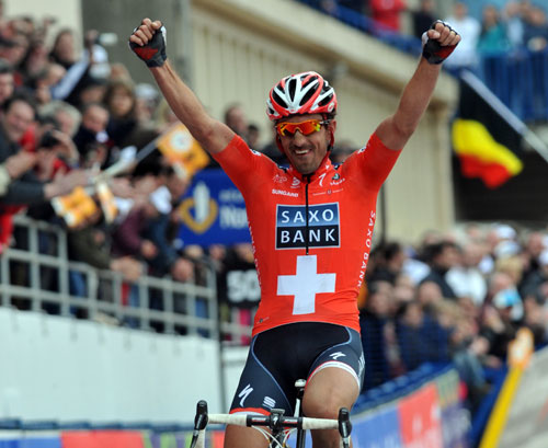 Fabian Cancellara wins Paris-Roubaix 2010 Fabian Cancellara wins Paris-Roubaix 2010