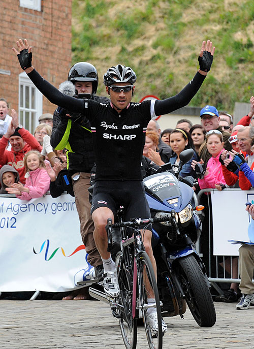 Chris Newton, Lincoln Grand Prix 2010 Chris Newton, Lincoln Grand Prix 2010