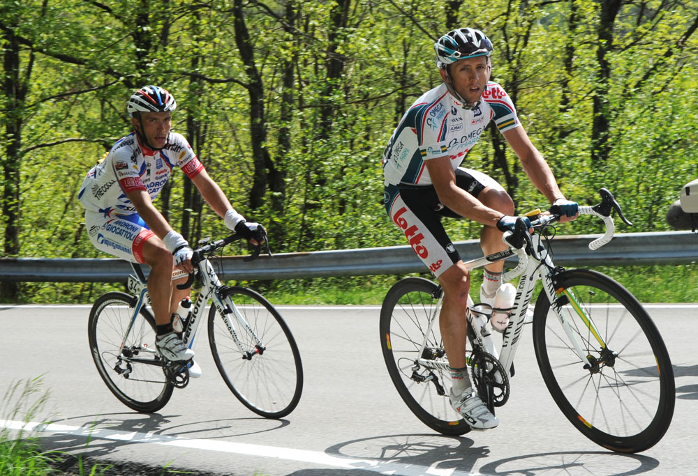 Matthew Lloyd and Rubens Bertogliati, Giro d"italia 2010, stage 6 Matthew Lloyd and Rubens Bertogliati, Giro d"italia 2010, stage 6