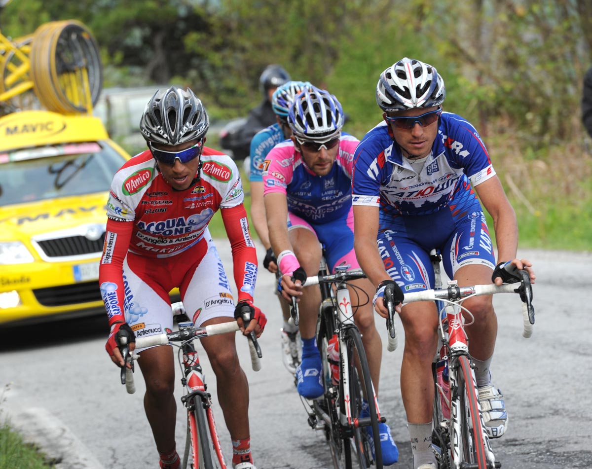 Petrov, Sarmiento chase, Giro d"italia 2010, stage 6