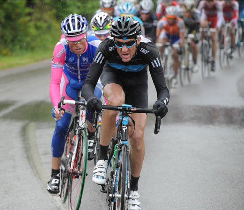 Michael Barry chases, Giro d'Italia 2010, stage 7 Michael Barry chases, Giro d'Italia 2010, stage 7