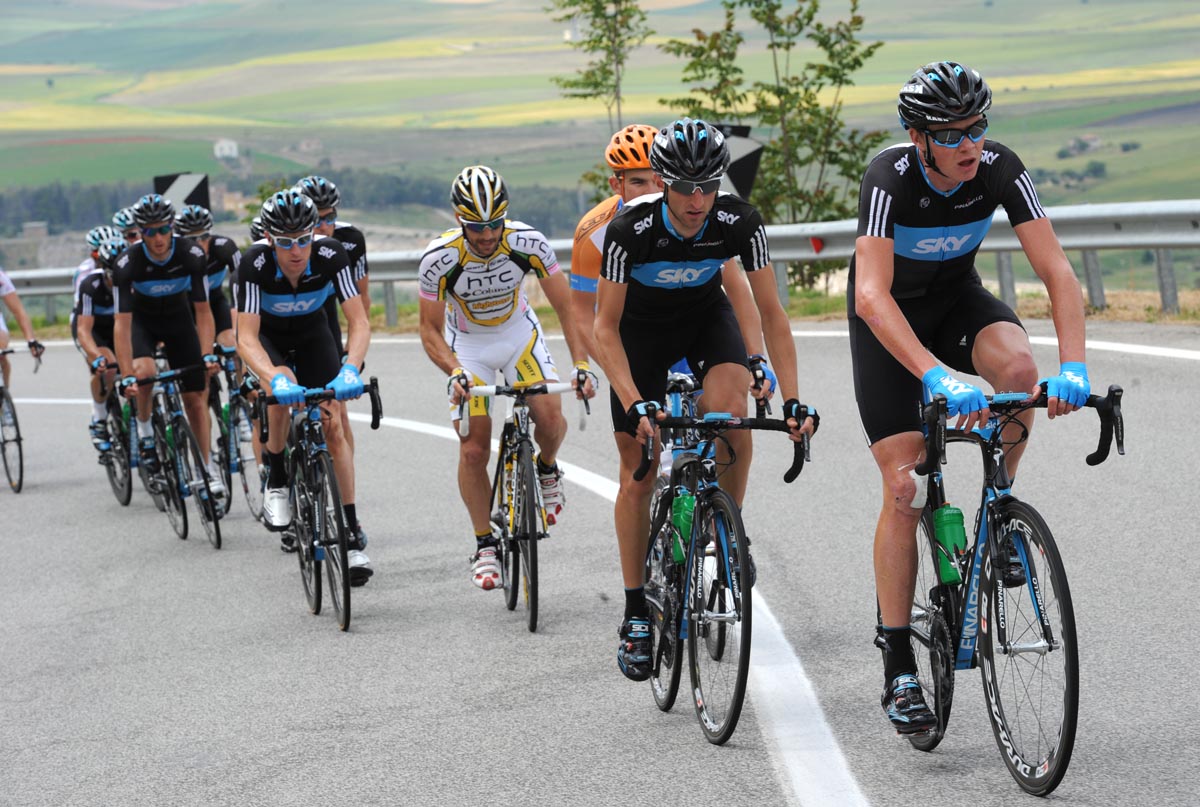 Chris Froome and Team Sky chase, Giro d'Italia 2010, stage 10 Chris Froome and Team Sky chase, Giro d'Italia 2010, stage 10