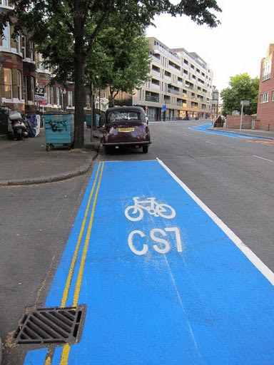 Interruption on the Cycling Superhighway london, cycling superhighway, taxi, parked, blue cycle lane, roger geffen