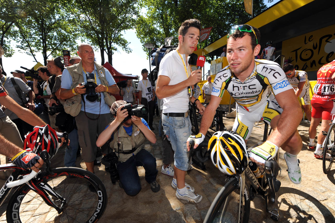 Mark Cavendish, Tour de France 2010 stage one Mark Cavendish, Tour de France 2010 stage one