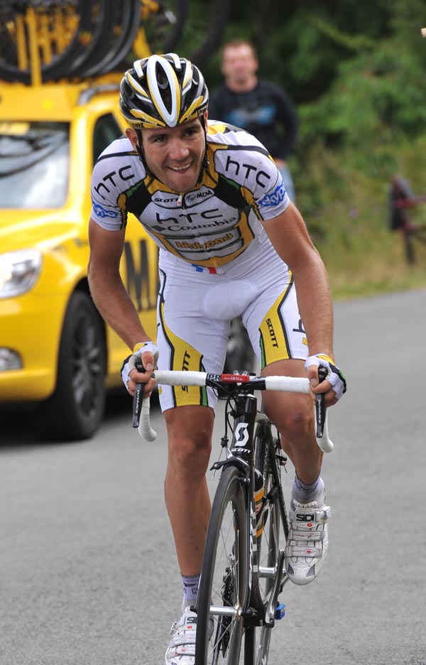 Maxime Monfort chases, Tour de France 2010 stage 2
