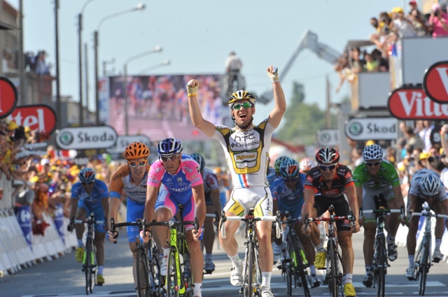Mark Cavendish wins, Tour de France 2010, stage 11 Mark Cavendish wins, Tour de France 2010, stage 11