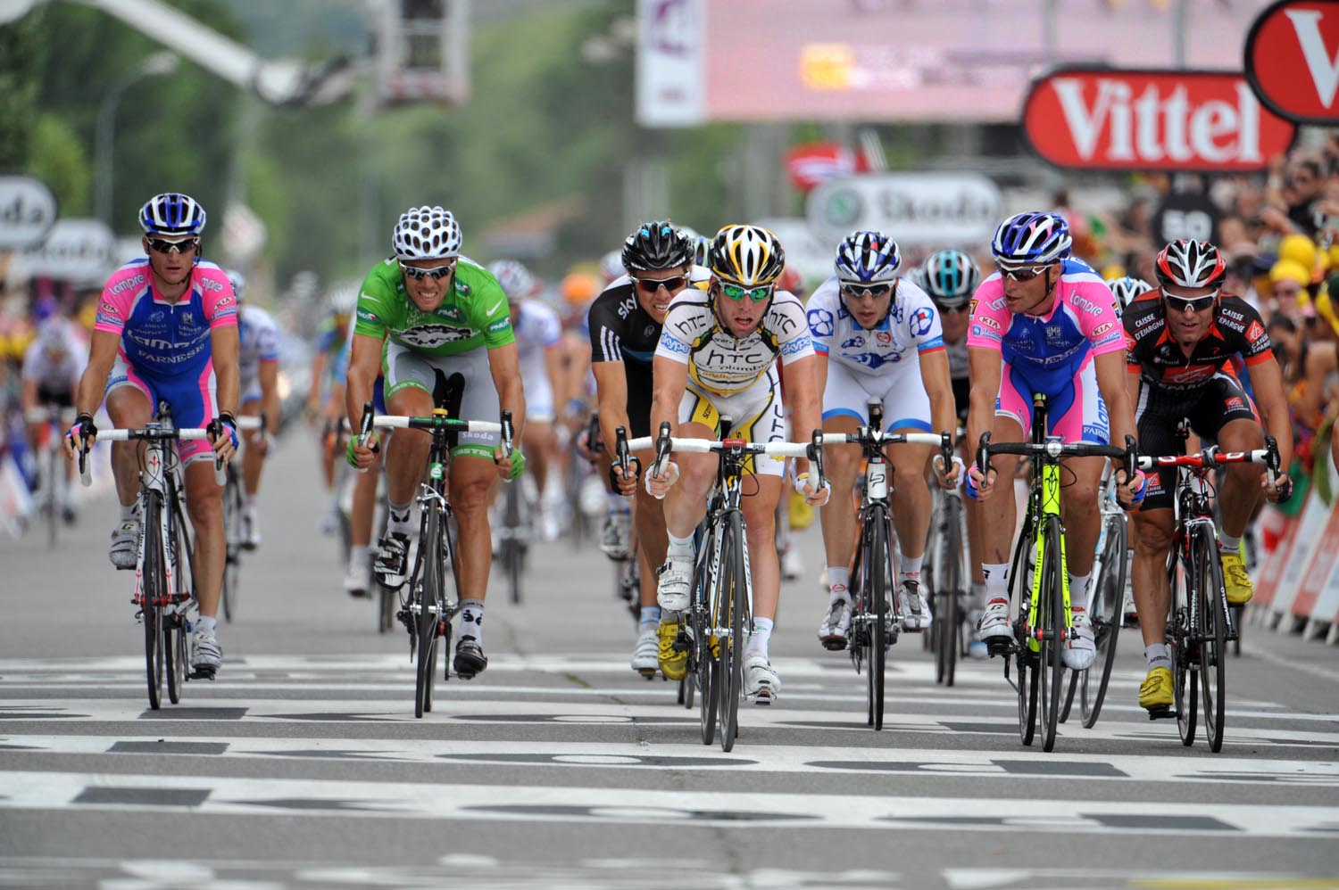 Cavendish wins sprint for second, Tour de France 2010, stage 13