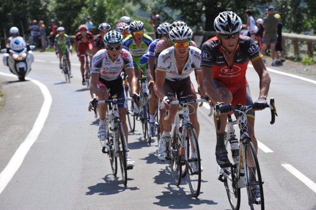 Lance Armstrong in escape, Tour de France 2010, stage 16