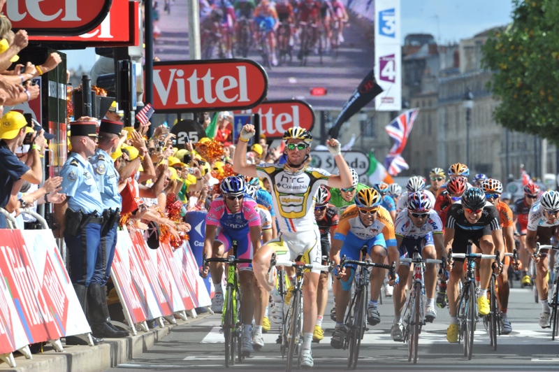 Mark Cavendish wins, Tour de France 2010 stage 18 Mark Cavendish wins, Tour de France 2010 stage 18