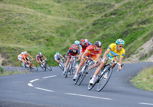 Alberto Contador descends Col d'Aubisque, stage 16, Andy Jones at the Tour de France 2010 Alberto Contador descends Col d'Aubisque, stage 16, Andy Jones at the Tour de France 2010