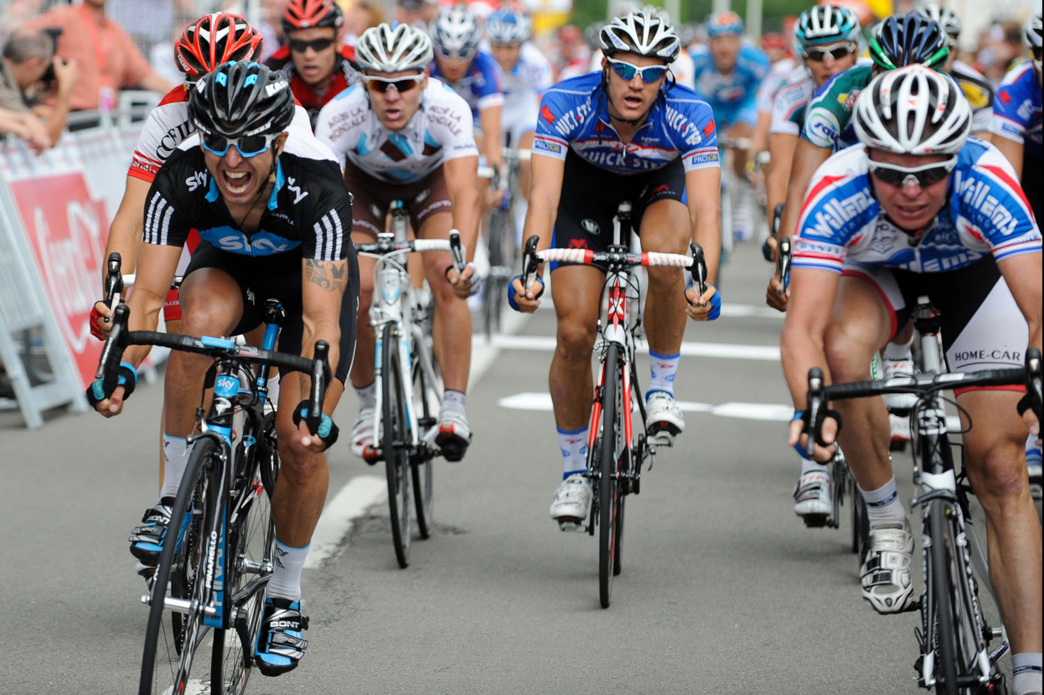 Russell Downing wins stage five, Tour de Wallonie 2010 Russell Downing wins stage five, Tour de Wallonie 2010