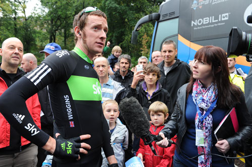 Bradley Wiggins and fans, Tour of Britain 2010, stage one